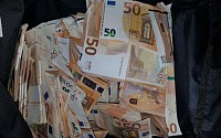 LA VALISE MAGIQUE EN DOLLARS, VALISE DE RICHESSE,VALISE MAGIQUE EN EURO,VALISE MAGIQUE